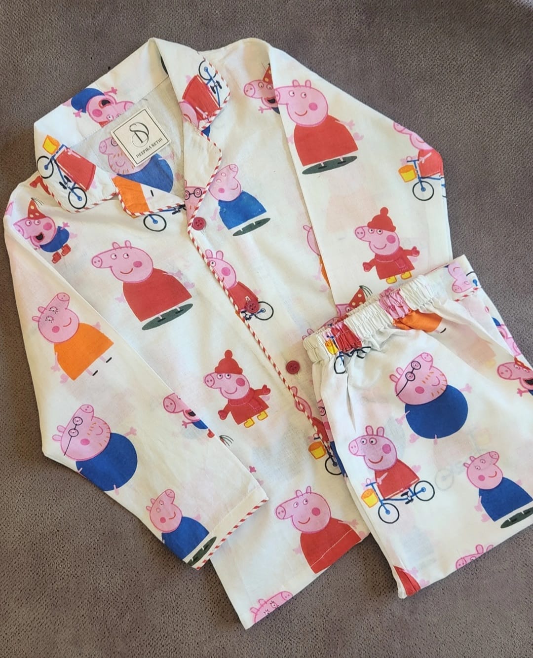 Peppa pig night dress hotsell