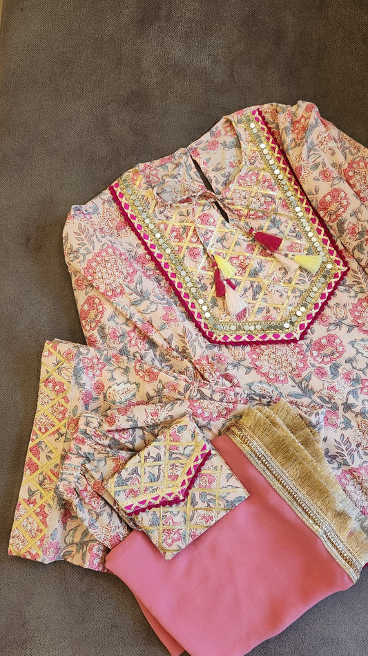 Pink Flower Kurta Set with Fuschia Trims